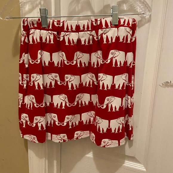 Red Elephant skirt - Picture 1 of 2